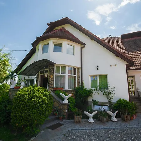 Daiana- Acceptam Vouchere Vacanta Holiday home Moieciu de Jos