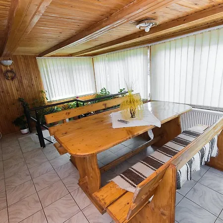Daiana- Acceptam Vouchere Vacanta Holiday home